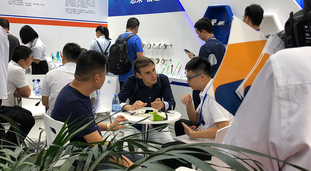 2018���ʮ������������������ļ�չ����ٰ�